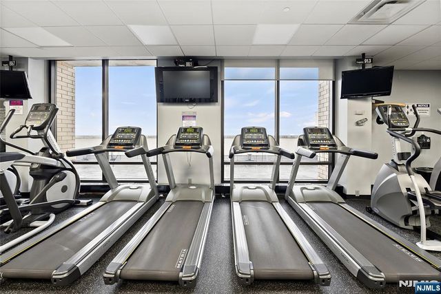 800 Palisade Avenue 807, Fort Lee, NJ 07024