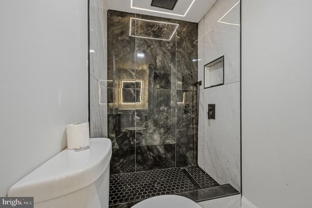 421 POPLAR ST, Sharon Hill, PA 19079