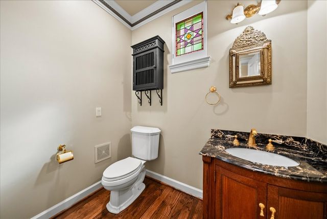 900 Amethyst Drive, Oak Point, TX 75068