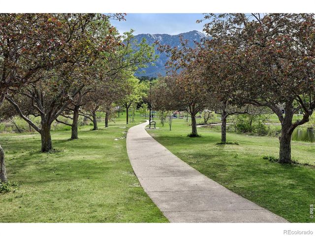 1590 Findlay Way, Boulder, CO 80305