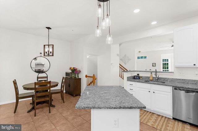 8719 LASALLE CT, Ellicott City, MD 21043