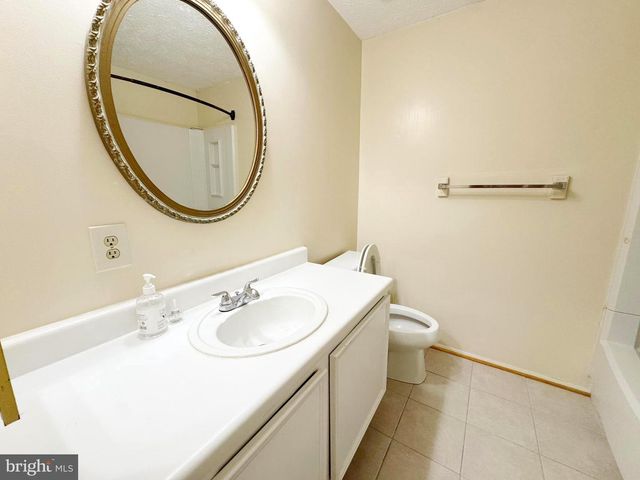 8310 MARY LEE LN, Laurel, MD 20723