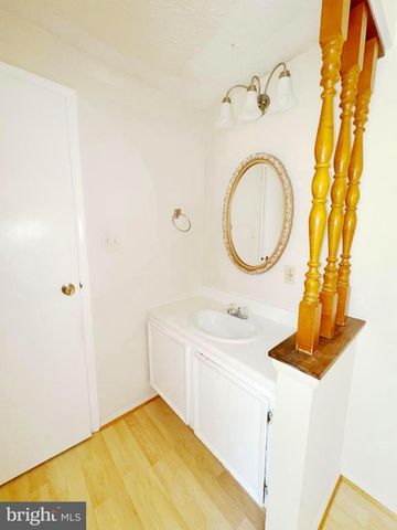 8310 MARY LEE LN, Laurel, MD 20723