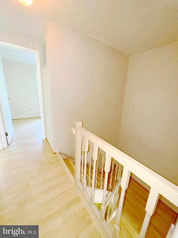 Image 18 of property listing at 8310 MARY LEE LN, Laurel, MD 20723