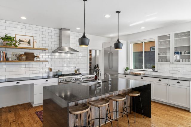 2656 NW Nordeen Way, Bend, OR 97703