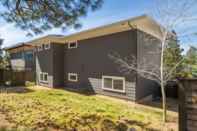 2656 NW Nordeen Way, Bend, OR 97703