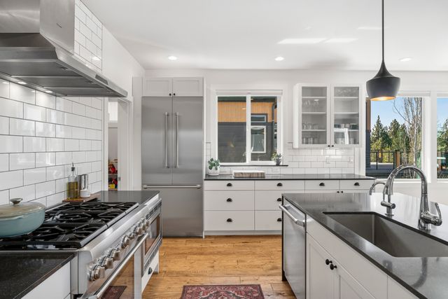 2656 NW Nordeen Way, Bend, OR 97703