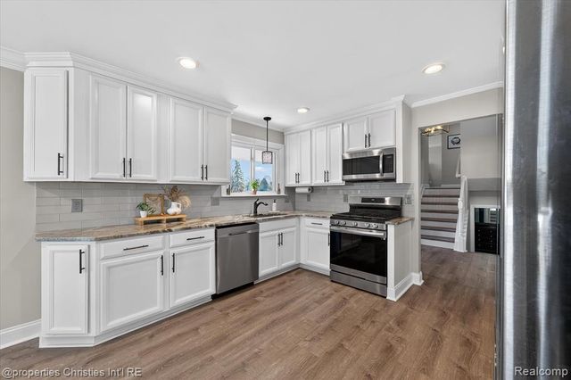 16399 Huff Street, Livonia, MI 48154