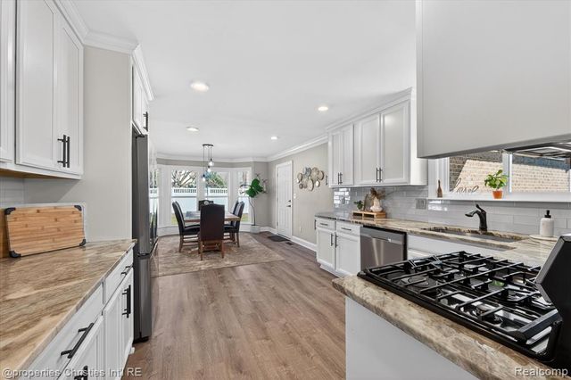 16399 Huff Street, Livonia, MI 48154