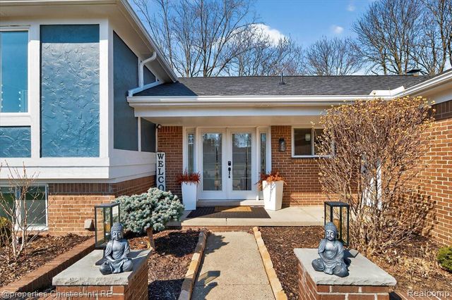 16399 Huff Street, Livonia, MI 48154