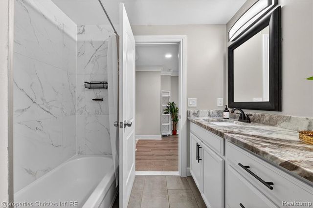 16399 Huff Street, Livonia, MI 48154