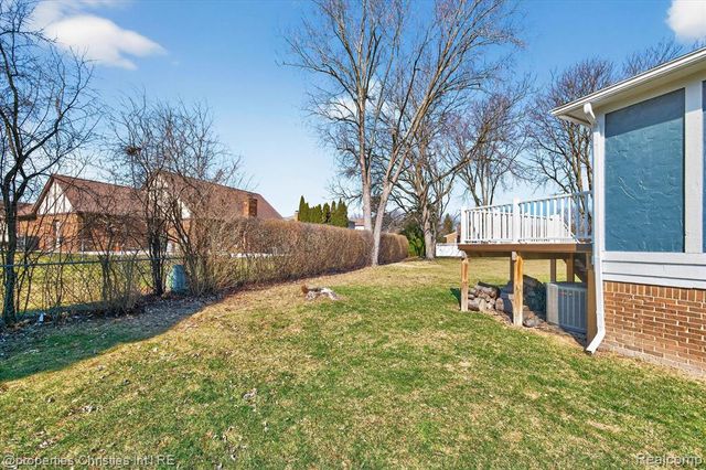 16399 Huff Street, Livonia, MI 48154