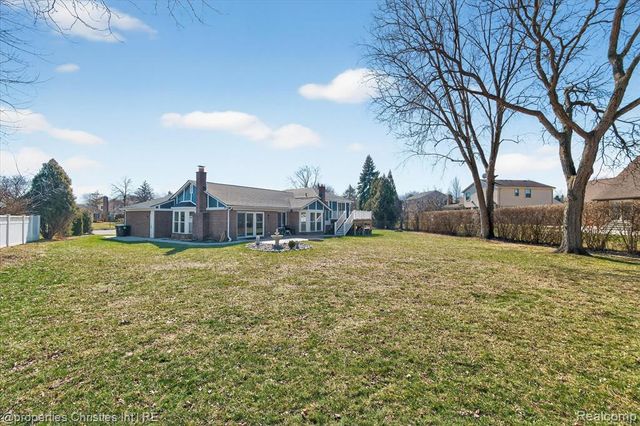 16399 Huff Street, Livonia, MI 48154