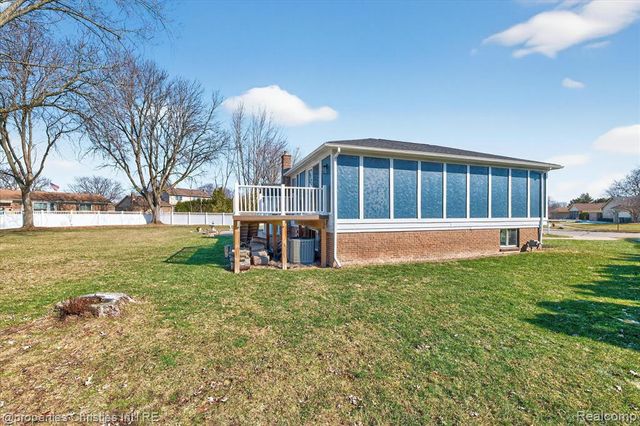 16399 Huff Street, Livonia, MI 48154