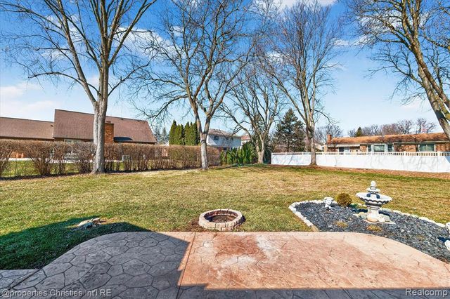 16399 Huff Street, Livonia, MI 48154