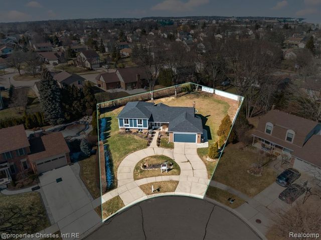 16399 Huff Street, Livonia, MI 48154