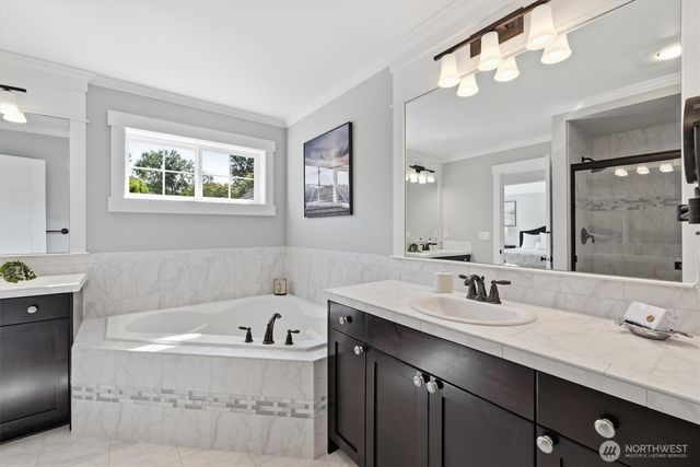 14813 99th Place NE, Bothell, WA 98011