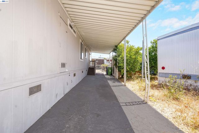28680 Mercury st, Hayward, CA 94544