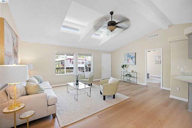 28680 Mercury st, Hayward, CA 94544