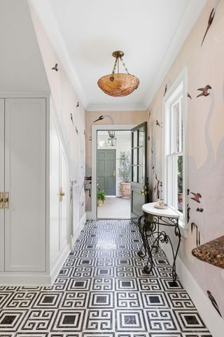 55 Elizabeth Street, Charleston, SC 29403