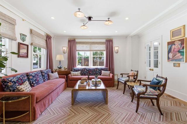 55 Elizabeth Street, Charleston, SC 29403