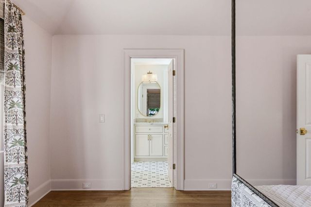 55 Elizabeth Street, Charleston, SC 29403