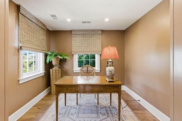 55 Elizabeth Street, Charleston, SC 29403