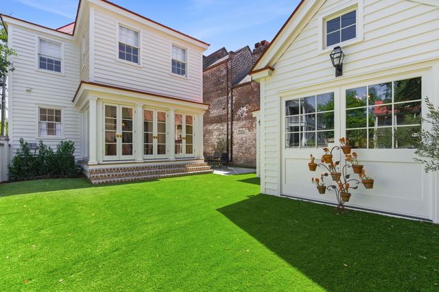 55 Elizabeth Street, Charleston, SC 29403