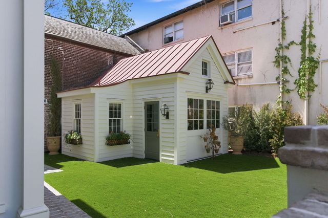 55 Elizabeth Street, Charleston, SC 29403