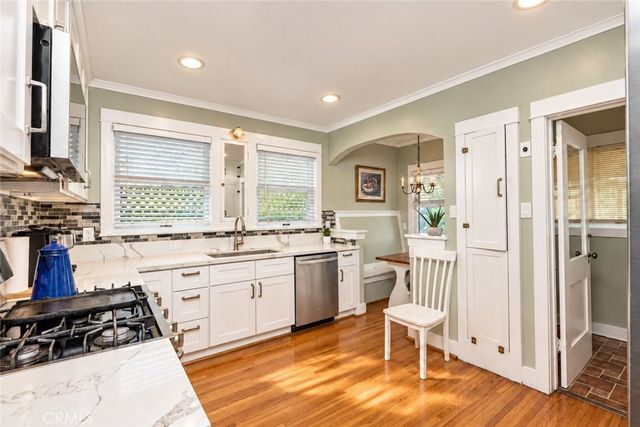 817 E Pasadena, Pomona, CA 91767