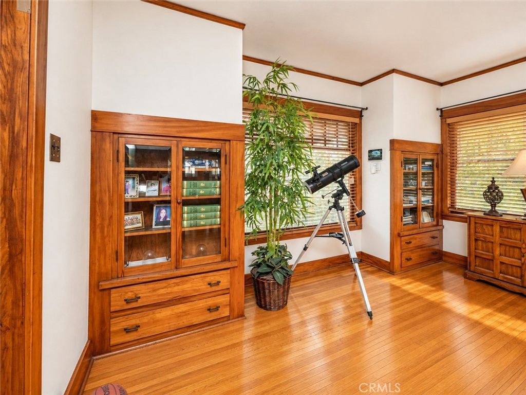 817 E Pasadena, Pomona, CA 91767 — photo 5