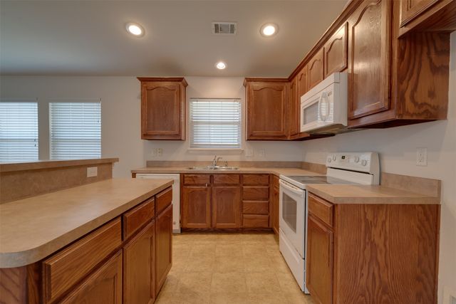 11928 Brown Fox Drive, Fort Worth, TX 76244