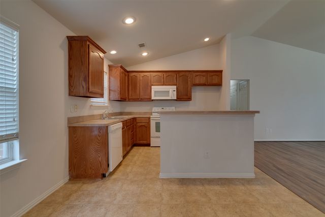 11928 Brown Fox Drive, Fort Worth, TX 76244