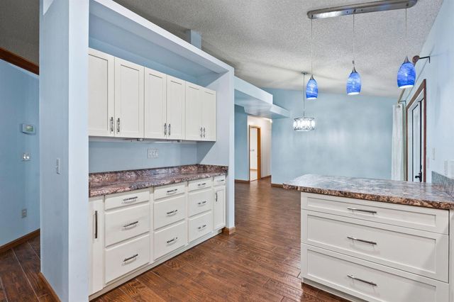 1001 SW Canary Terrace, Port St. Lucie, FL 34953