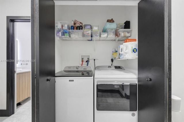 7852 NW 116th Pl, Doral, FL 33178