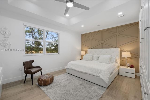 7852 NW 116th Pl, Doral, FL 33178