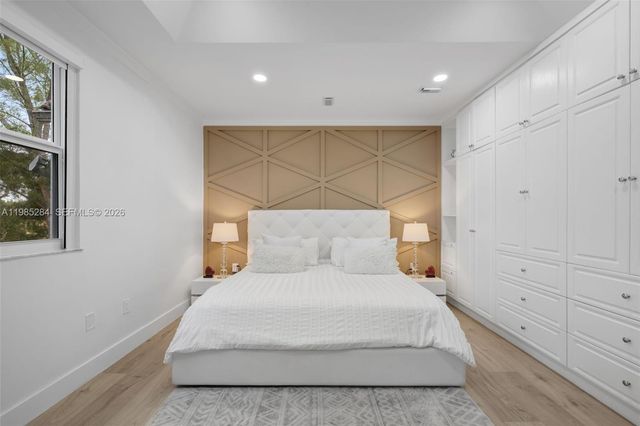 7852 NW 116th Pl, Doral, FL 33178