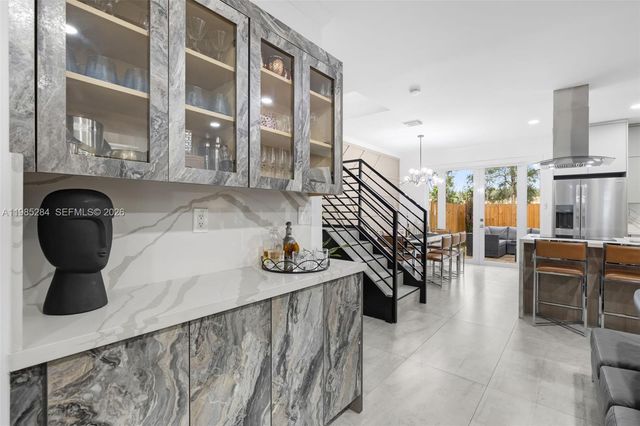 7852 NW 116th Pl, Doral, FL 33178