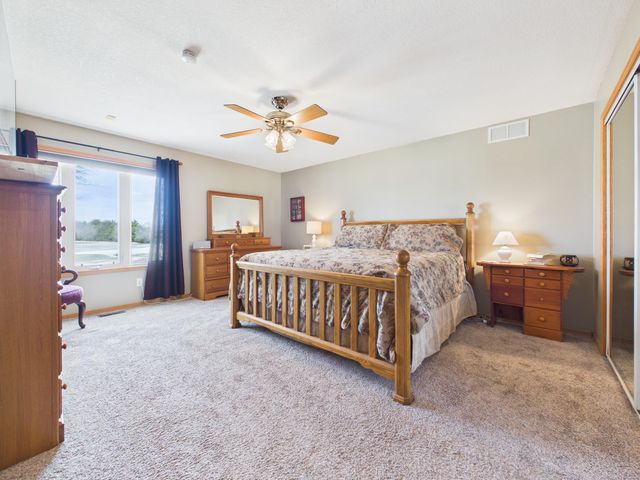 9030 S Posey Ct, Derby, KS 67037