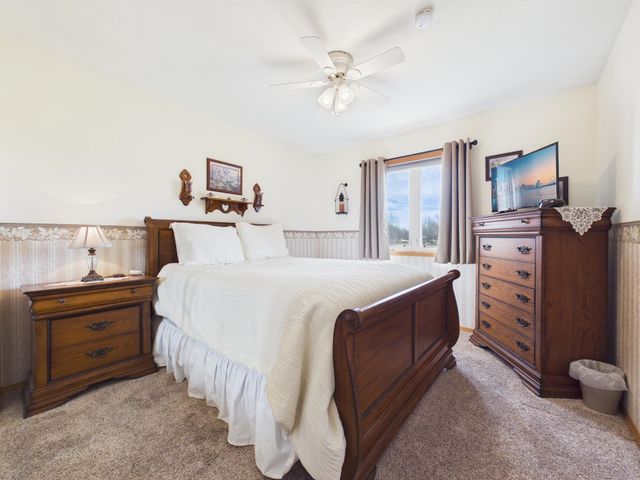 9030 S Posey Ct, Derby, KS 67037