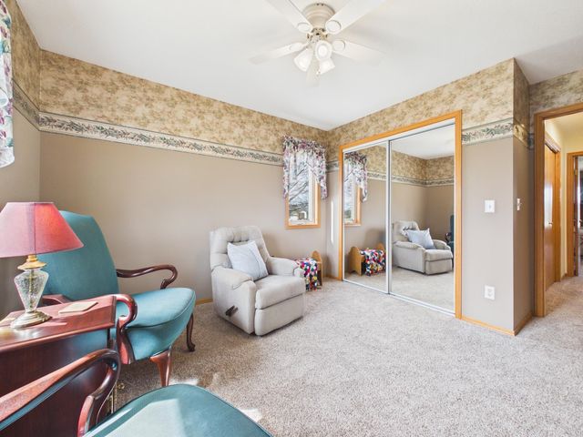 9030 S Posey Ct, Derby, KS 67037