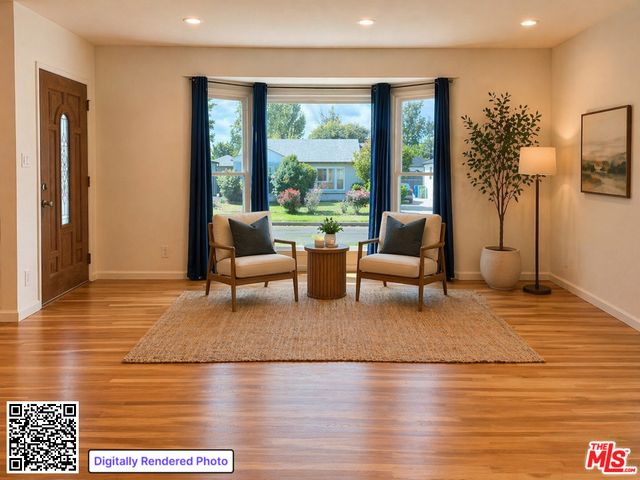 17345 Hamlin Street, Lake Balboa, CA 91406