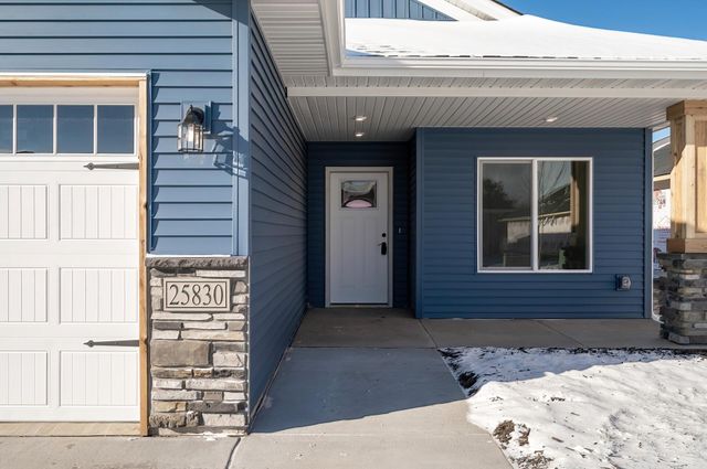 25830 Emerson Court, Wyoming, MN 55092