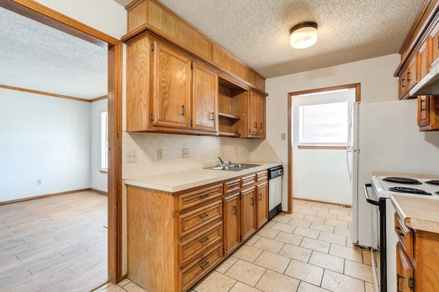 7405 Waco Avenue, Lubbock, TX 79423