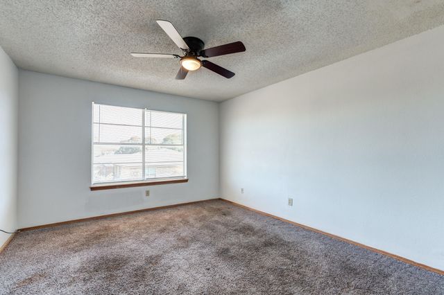 7405 Waco Avenue, Lubbock, TX 79423