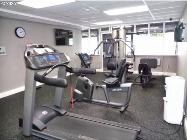 12430 N SOUTH SHORE Ave, Portland, OR 97217