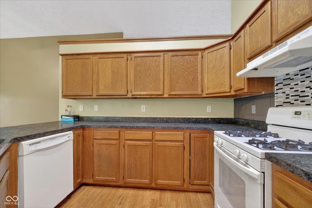 12209 Van Spronsen Court, Indianapolis, IN 46236