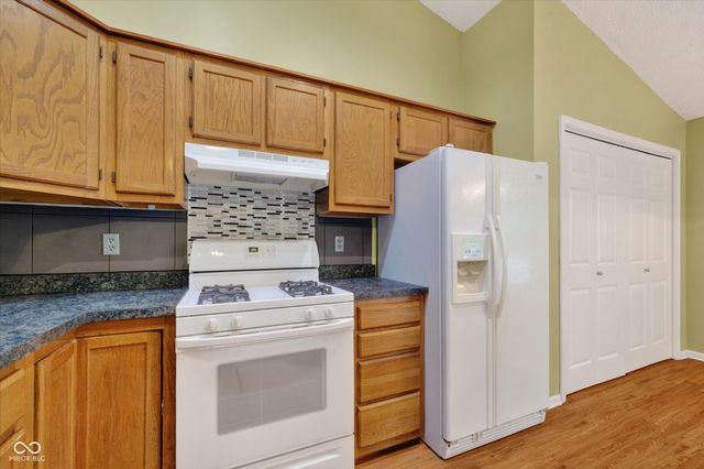 12209 Van Spronsen Court, Indianapolis, IN 46236