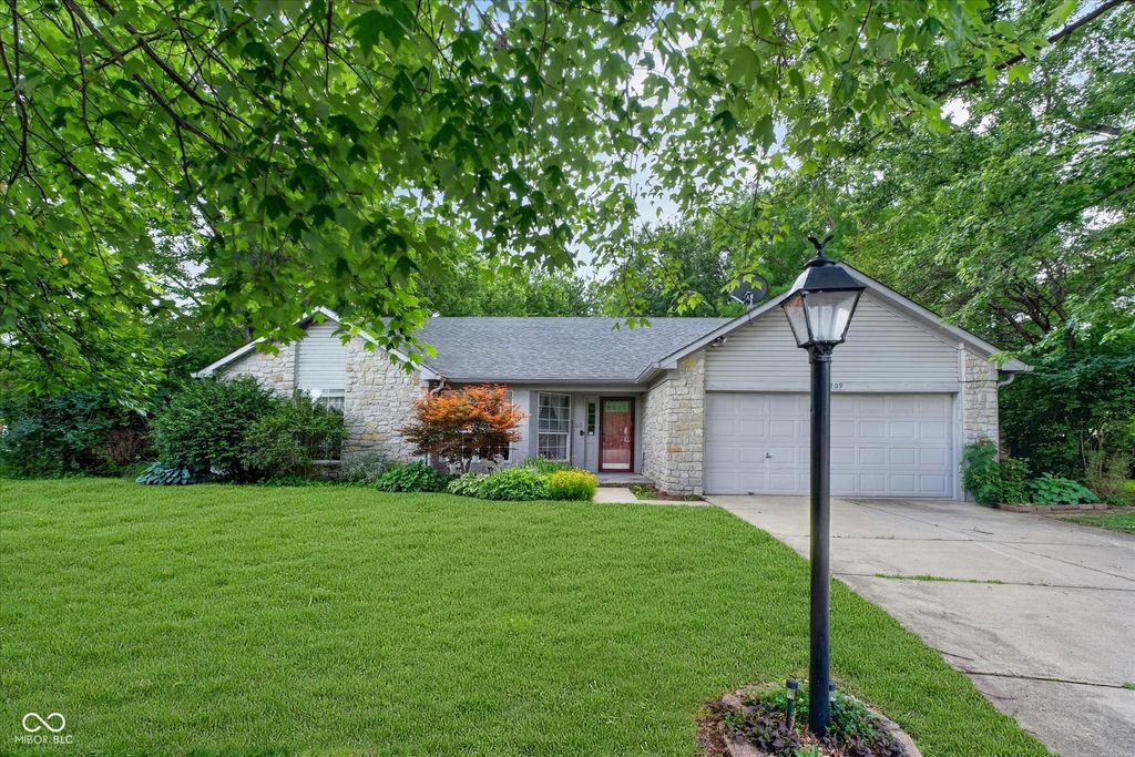 12209 Van Spronsen Court, Indianapolis, IN 46236
