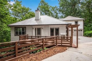 3346 Cove Overlook Drive, Gainesville, GA 30501